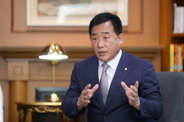 울산국회의원 2023년 정국 구상은 <1>박성민, 중앙과 지방정부 가교 역할에 최선