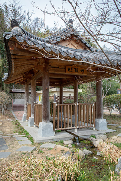 [김진영의 울산여지도] 병영, 호국의 결기가 철옹성으로 견고한 땅