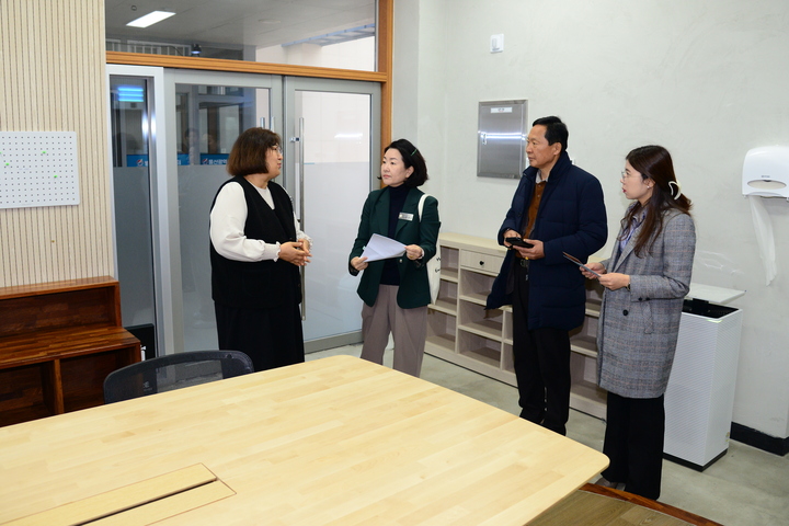 홍영진 울산중구의회 의원, 복합문화예술공간 조성 사업지 비교 견학