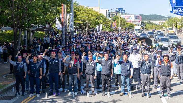 HD쁽以 끂議, 2李 遺遺꾪뙆뾽吏묒쨷援먯꽠 蹂묓뻾