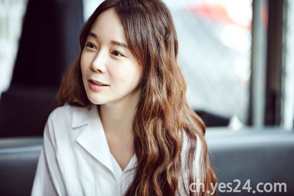 소이 “지금도 무언가를 버티고 있는 사람들에게”