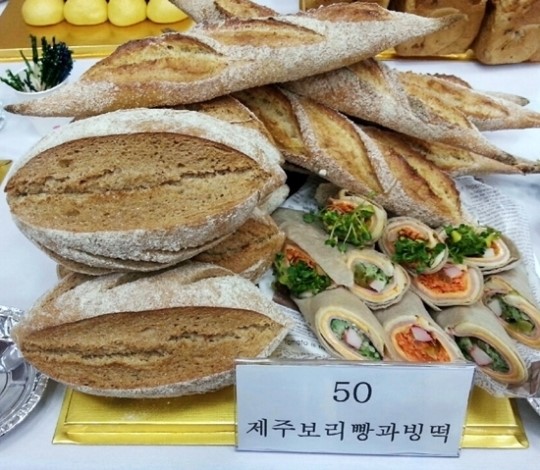 밀감페스트리에 보리빵까지…제주 빵 열전