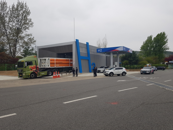 도로공사, 중부고속도 음성(남이방향)휴게소 수소충전소 오픈