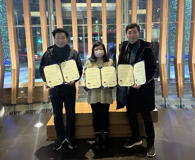 스트로베어 엔터와 티노매드, 메타픽쳐스 업무협약 체결