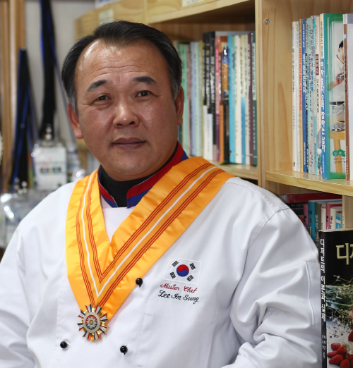 [사람과생각]조리 명인의 요리와 함께 한 33년