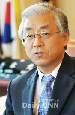 靑 교육문화수석에 송광용 전 서울교대 총장