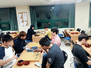 이세돌-알파고 대국에 대학가 바둑 열기 후끈