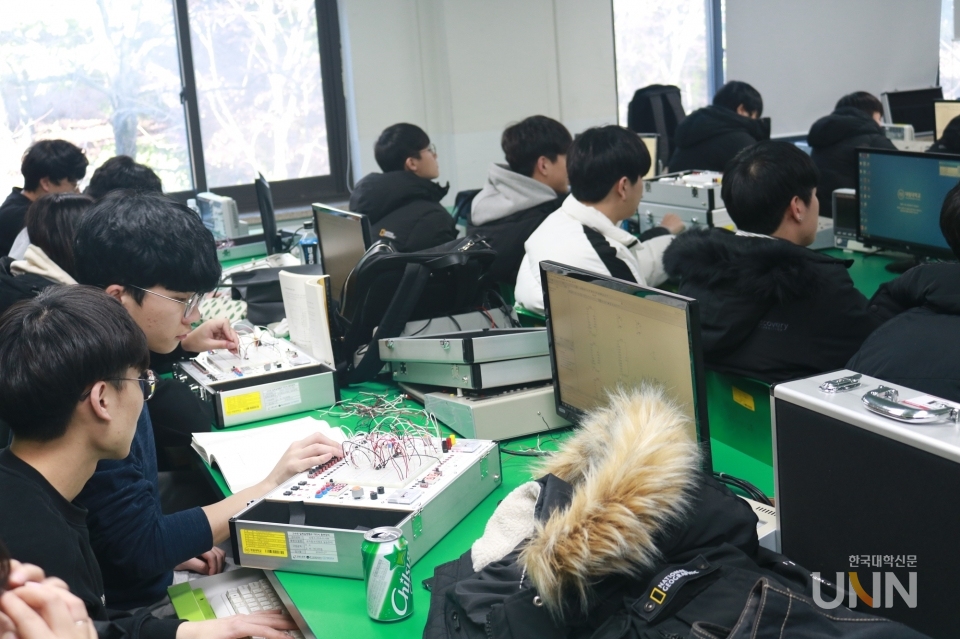 [학과탐방/대림대학교 스마트전자·통신학부] 4차 산업혁명이 요구하는 기술인 양성소