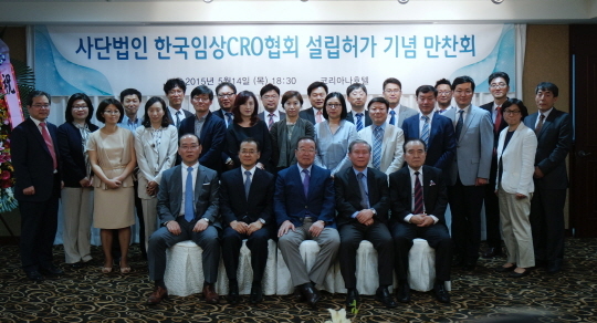 재주는 국내제약이, 돈은 외자 CRO가