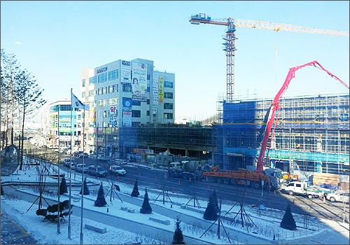 남성커트 2만원, 점심값 1만1천원…버스는 거북이