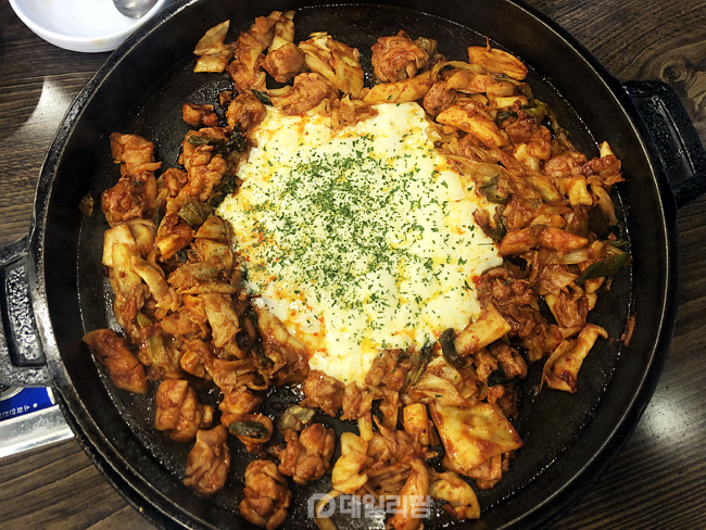 원주에서 원조 춘천 닭갈비 맛을 느끼다