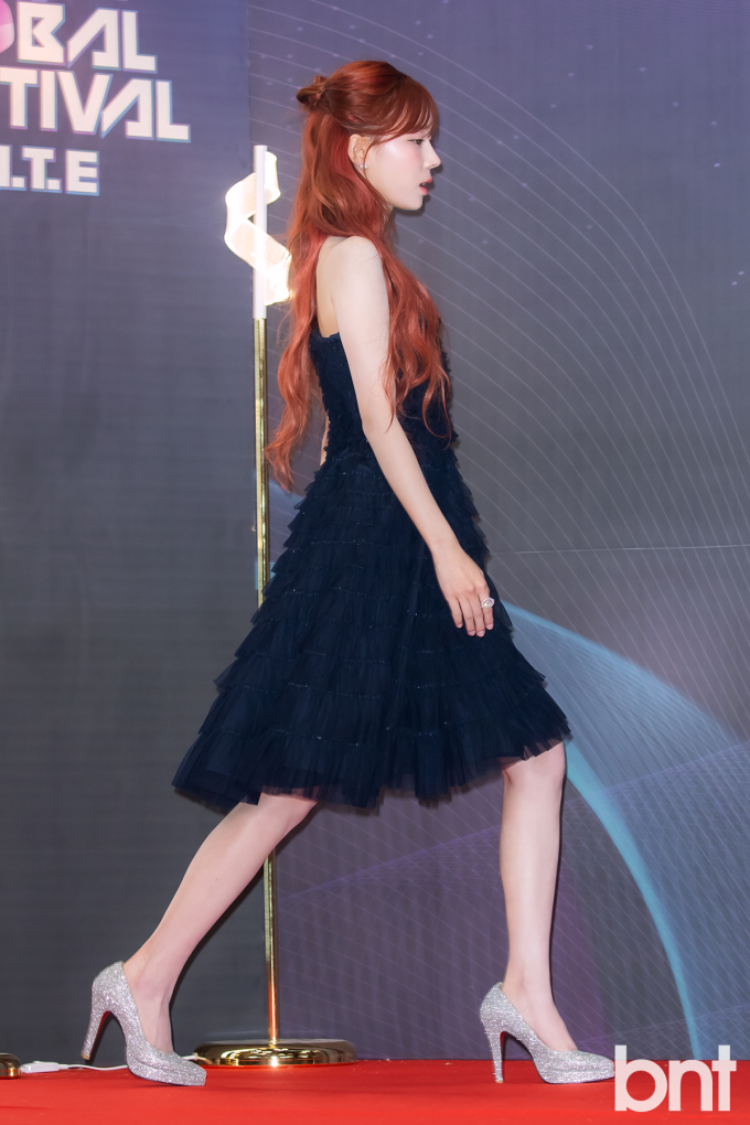 [포토] 에스파 윈터 성큼성큼(뮤직뱅크 글로벌 페스티벌)