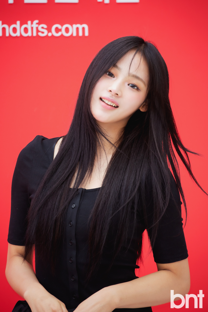 뉴진스 민지 순정만화 주인공처럼 [포토]