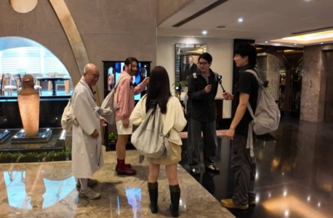 법륜 스님과 손님 노홍철, 인도 콜카타 여행
