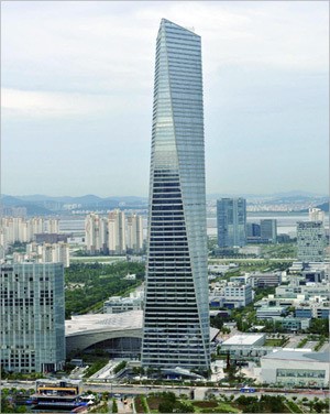 포스코건설의 송도 동북아무역센터, 국내 최고층 기록경신