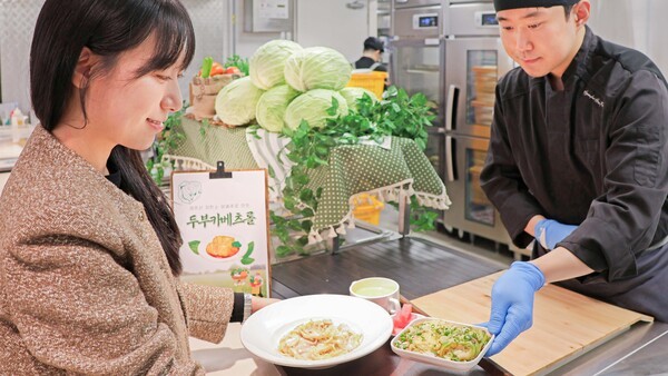현대그린푸드, 잇따른 농가 돕기… 상생기업 우뚝