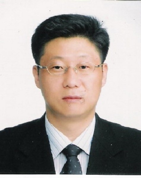 어진내는 세계로 흐른다