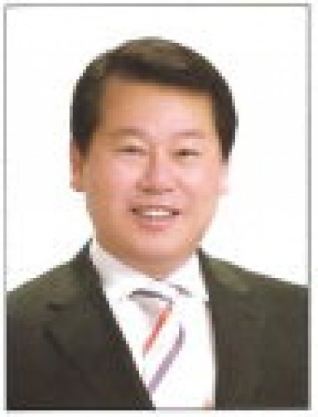 장애인 인권신장 위해 헌신 동백장 수상