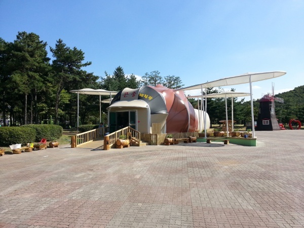 안산 와동체육공원에 생태곤충체험관 문 열어