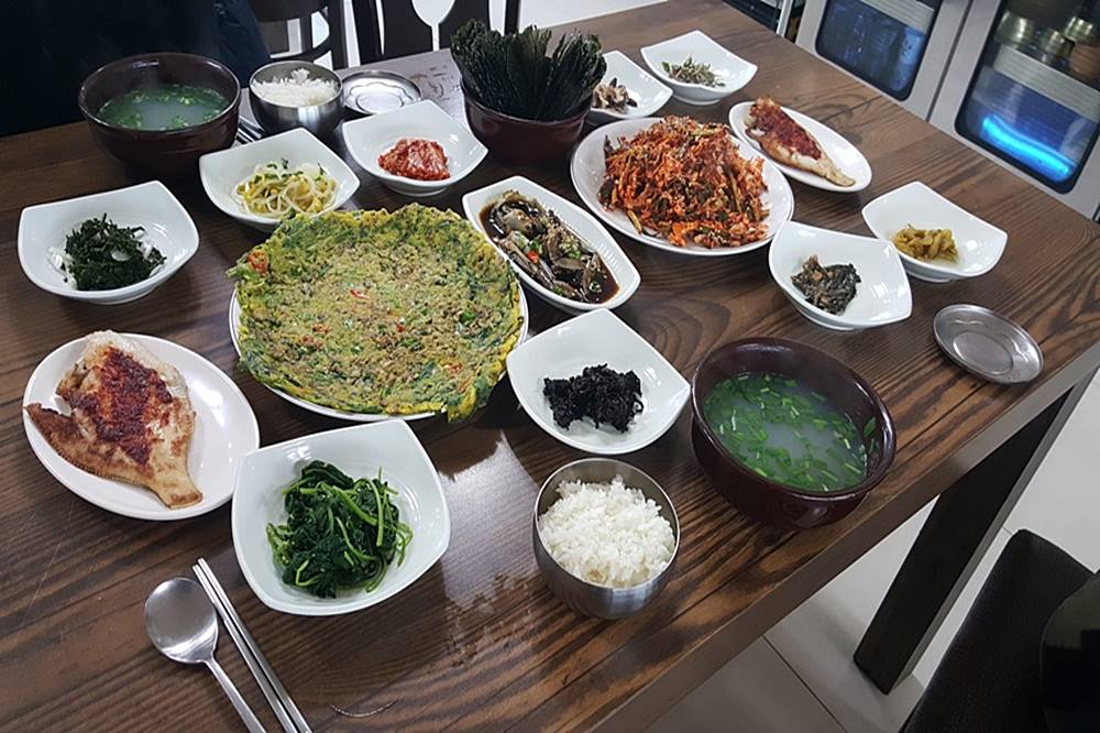 국내산 재료로만 요리하는 경남 하동 맛집 ‘금양가든’