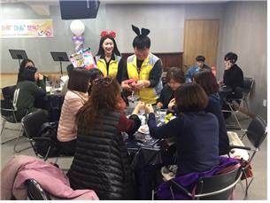세화복지관 행복+ 일일찻집 성료