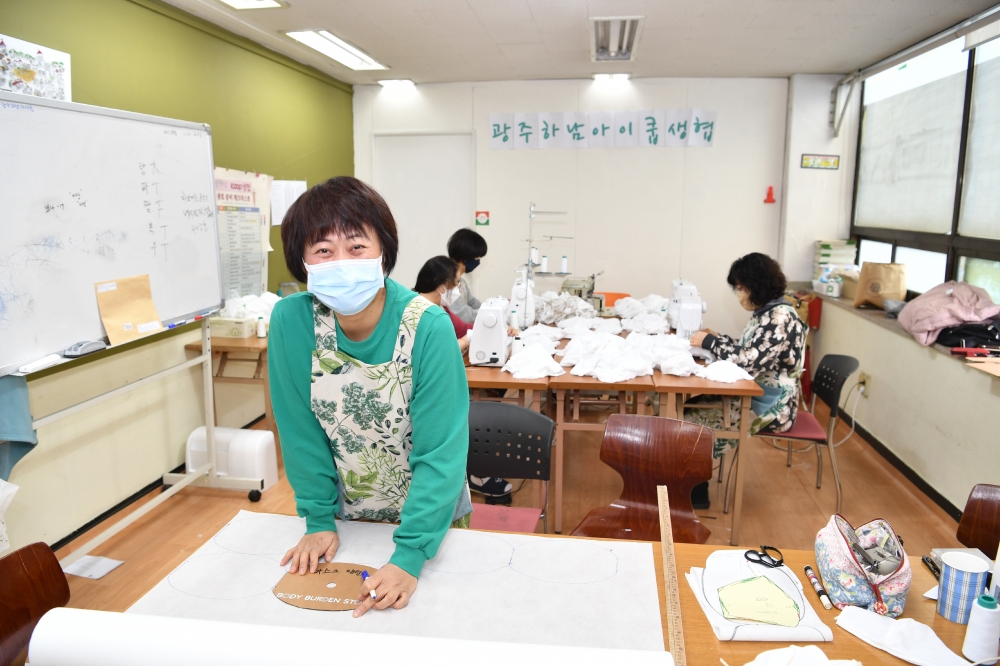 예비사회적기업 마을을잇는재봉틀·아이쿱 광주 하남 생협 재봉틀 동호회 쇼잉