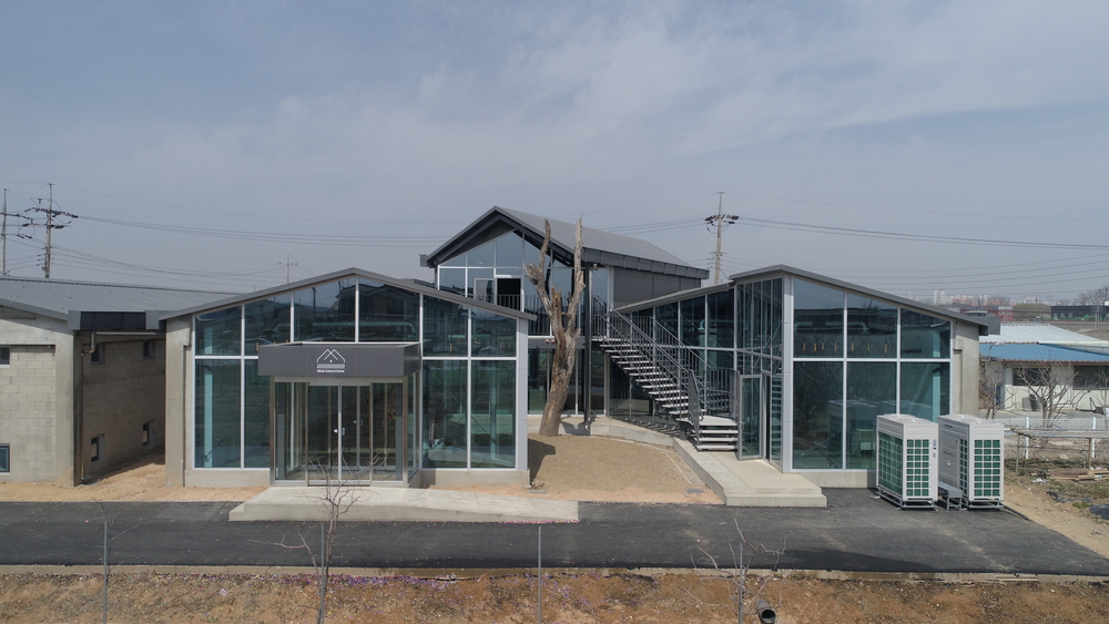 경기문화재단, 평택 신리 문화복합공간  공간미학(空間米學) 개관