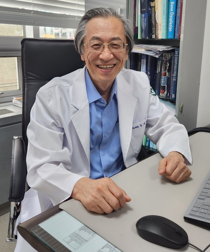 [송해룡 뉴대성병원 의료원장] 저신장 장애 치료 명의 부천 의료 질 향상 전력