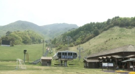 무주리조트, 덕유산 자연보호 5년째 말로만