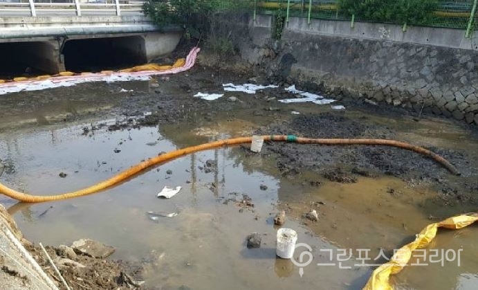 마산항 기름유출 GS 칼텍스 직원·법인 불구속기소
