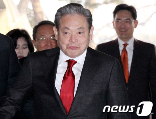 적장의 품에 안긴 이숙희, 삼성家 &apos;애녀&apos;에서 &apos;정적&apos;으로…