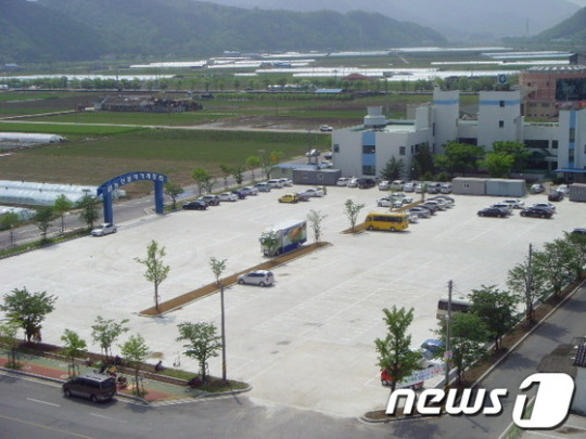 경남 함안군 5일 가야읍 농산물 직거래장터 개설