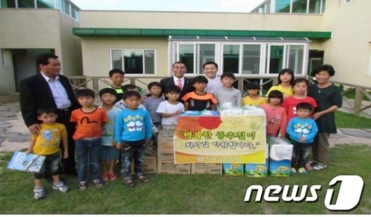 [사진] 윤시석 전남도의회 운영위원장, 복지시설 릴레이 방문