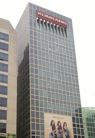 금강제화, 패션사업 몸집 불리기