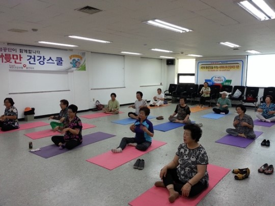건강백세 운동교실서 어르신들 노익장 과시
