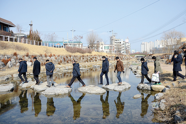 부평구의회, 생태하천 성공한 춘천 약사천 벤치마킹