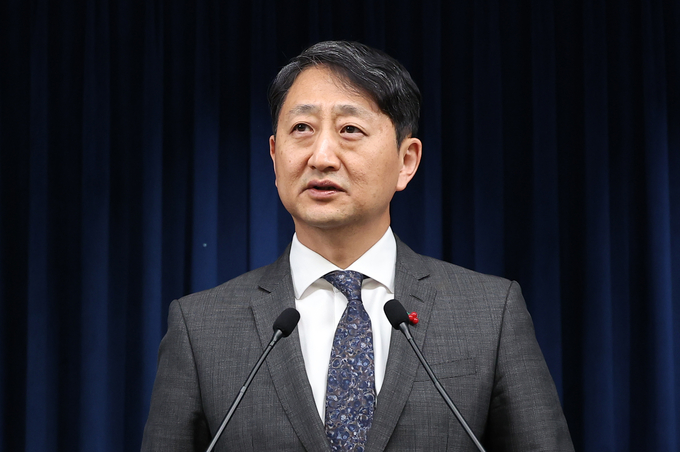 尹, 산업장관 안덕근 통상교섭본부장 임명…방문규 출마 전망
