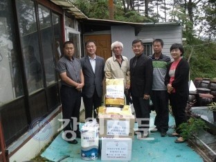 횡성휴게소, 독거노인 가구에 물품 전달