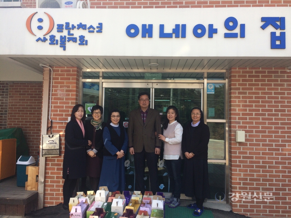 한국추출가공식품회 원주지부, 후원물품 전달