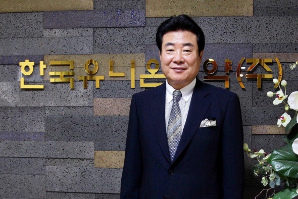내우외환 한국유니온제약, 백병하 대표 지분 무상증여 취소