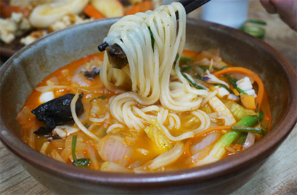 기자들이 추천하는 점심 맛집 ⑮ 창원 백년짬뽕