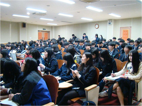 [우리 학교 우리 선생님] 사교육 절감학교 김해삼문고