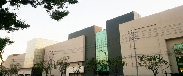 신세계백화점·이마트 김해점, 지역 상생·경제 활성화 나선다