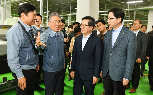 김동연 “스마트산단, 경남이 적지”