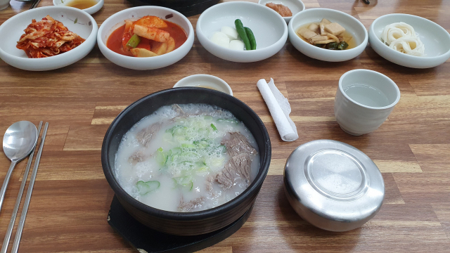 [토박이 기자의 동네 맛집 - 이먹반먹] ⑤ 창원 중동 목민곰탕
