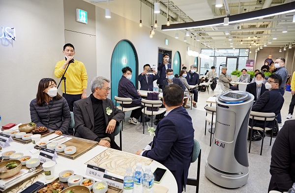 먼슬리키친, 4차 산업혁명 시대 외식산업 변화 대응 위한 먼키 강남점 오픈