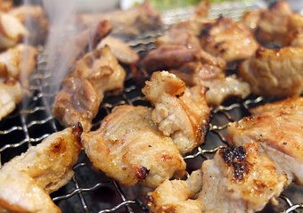 [짱똘아빠의 식도락] 스테디셀러 푸드 돼지갈비