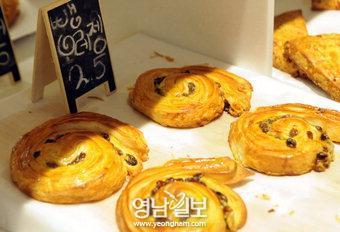 [이춘호 기자의 푸드 블로그] 착한 빵집을 찾아서 (1) 대구 신천동 베이커리 카페 ‘우즈’