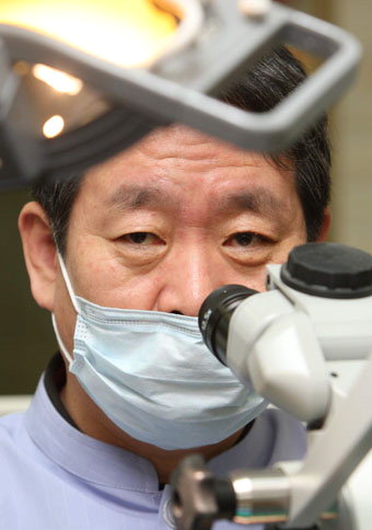 송필경 생각하는치과의원 원장 “우리 정부, 베트남전에 대한 양심적 성찰 절실”