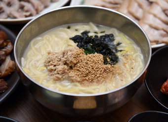 [박진환의 별난집 별난맛] 대구 국수 3색3미